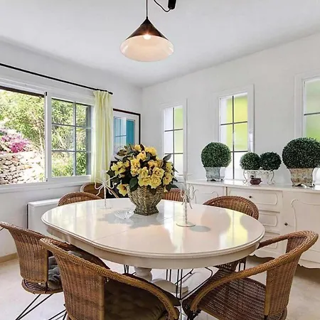 Victoria By Escapehome Villa *