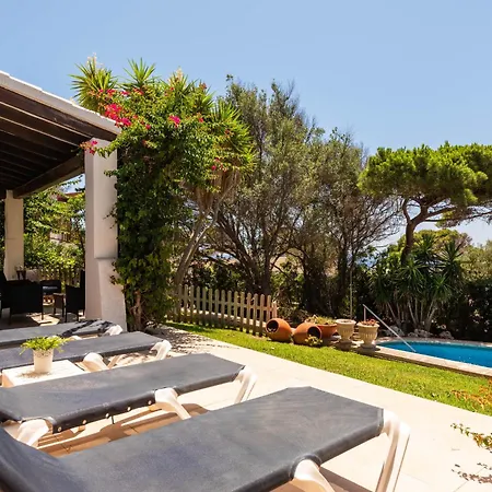 Victoria By Escape Binibeca